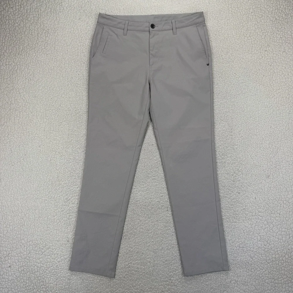Vuori Cascade Tech Chino Pants Men's 32 (Actual 33x30) Golf Athleisure Athletic